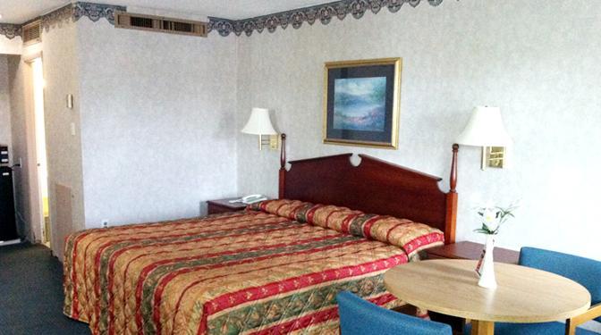 Welcome Inn And Suites 萨吉诺 客房 照片